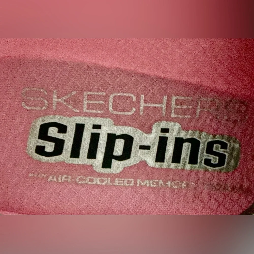 EUC! WOMENS SKETCHERS HANDS FREE SLIP-ONS GRAY AND  PINK - Picture 9 of 10